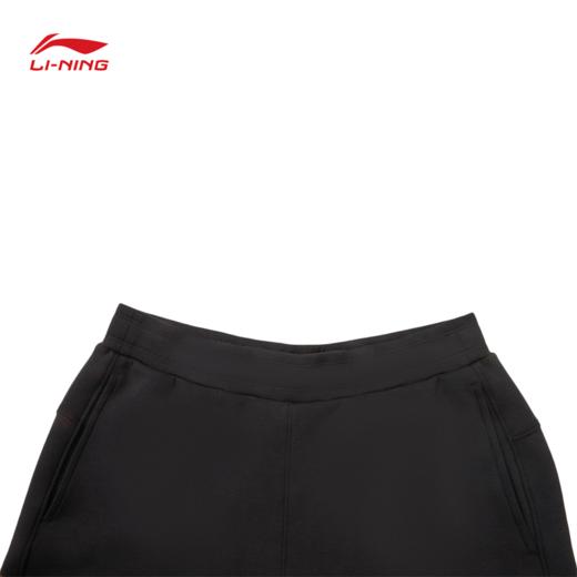 李宁女子宽松健身系列短卫裤AKSW126 商品图6