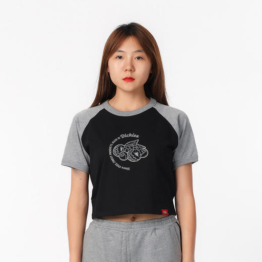 Dickies短袖T恤 女式短款印花插肩袖舒适圆领短袖T恤 DK0A87CX 商品图1