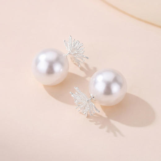 三彩2026新款立体烟花蒲公英珍珠耳钉S925银针清冷轻奢通勤女 商品图2
