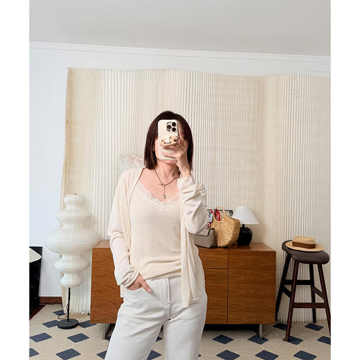 【贝拉推荐】自由切换 莱赛尔桑蚕丝针织两件套  ROW风格睫毛蕾丝吊带+长袖极简外披 空调衫+防晒衫 手感好到爆！专柜品质 商品图2