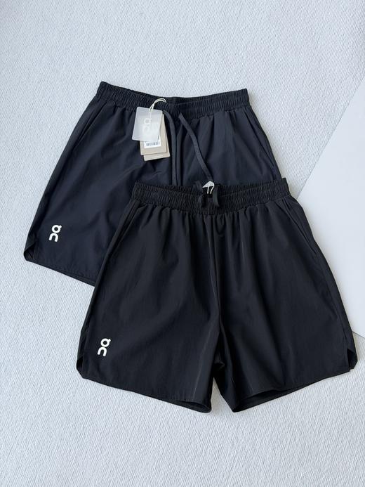 两色！On 昂跑 Core Shorts 9英寸速干运动跑步短裤 商品图0