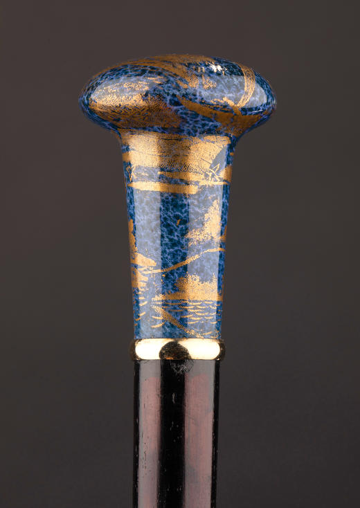 独角鹿西洋古董1910年代中国出品蓝地描金花鸟纹主题瓷手柄硬木手杖 商品图0