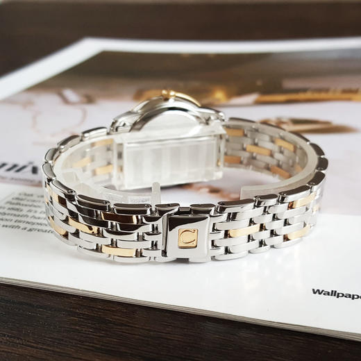 【95新】OMEGA 欧米茄424.20.27.60.58.001石英机芯27MM（女款）碟飞系列精钢/18K黄金300326AK26 商品图6