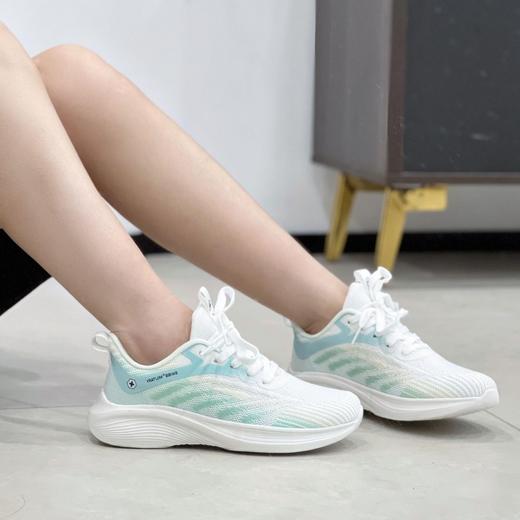 【瑞士军工SWISS MILITARY情侣款氢跑鞋RSJG182】瑞士140年高端户外品牌，一体飞织设计轻巧灵动，强韧鱼丝编织网面，高透气，不闷热 商品图6