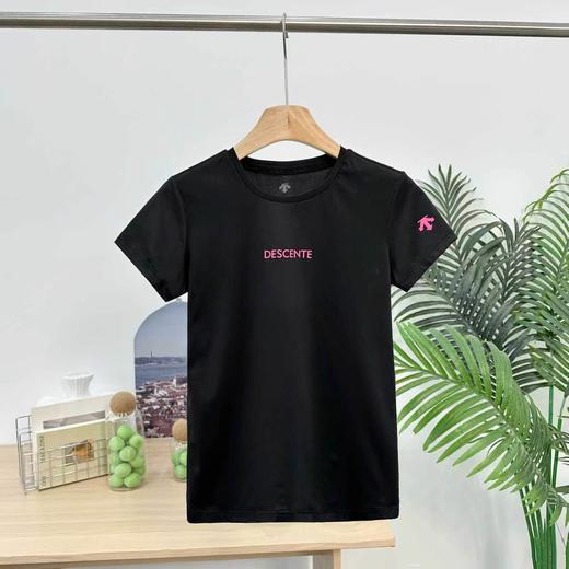 点此购买 迪桑特夏季TRAINING系列女士收腰短袖T恤 qk 344047 商品图1