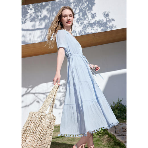 【百图lulu定制】【汀兰连衣裙】V领 短袖 流苏边 腰部系绳 修身显瘦 垂感十足连衣裙 商品图1