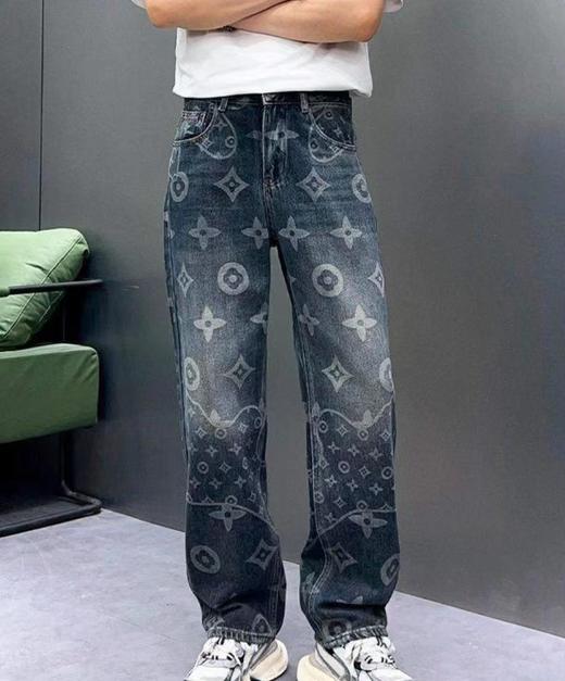 F040203春秋季新款休闲时尚百搭直筒满印提花款男士牛仔裤长裤 商品图3