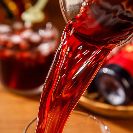 山花集·100%NFC鲜榨果汁新疆石榴汁300ml*6瓶 商品图4