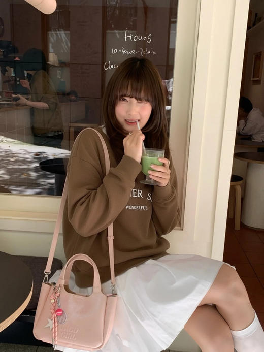 专柜实拍【花语卫衣！】拉夏贝尔/La Chapelle美式复古拼色圆领字母印花设计慵懒感三色长袖廓形卫衣 商品图10