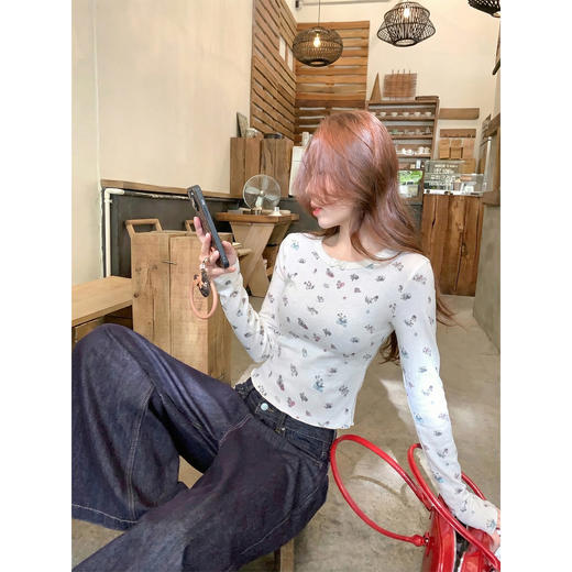 <曾小咸推荐>4.3现货秒杀 ！微信超特价！韩系碎花长袖t恤 日常119.99 立减60 秒杀59.99！！ 商品图2