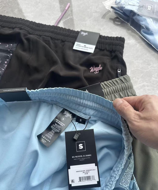 全新正品美版一线高尔夫WAGGLE5.5英寸激光穿孔男士运动户外速干短裤
三个色，尺码全XS-3XL 商品图5