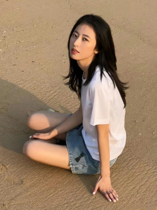 官网1600！亚*山大王情侣装T恤 重磅230g棉质明星同款圆领正肩短袖 简约宽松透气打底半袖 商品图2