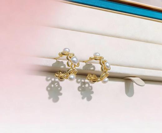 多珠花苞耳圈 4mm珍珠 温柔包裹耳垂 甜美仙气 [发：67] 商品图0