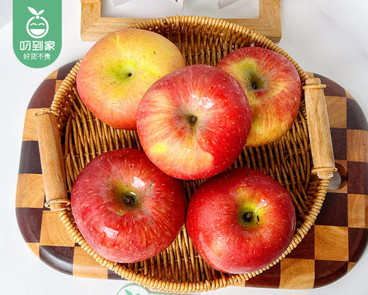 【预售-4月8日配送】甘肃会宁大漠甜心苹果礼盒（80-90#）/1箱（7-9个，共2kg±100g） 商品图1