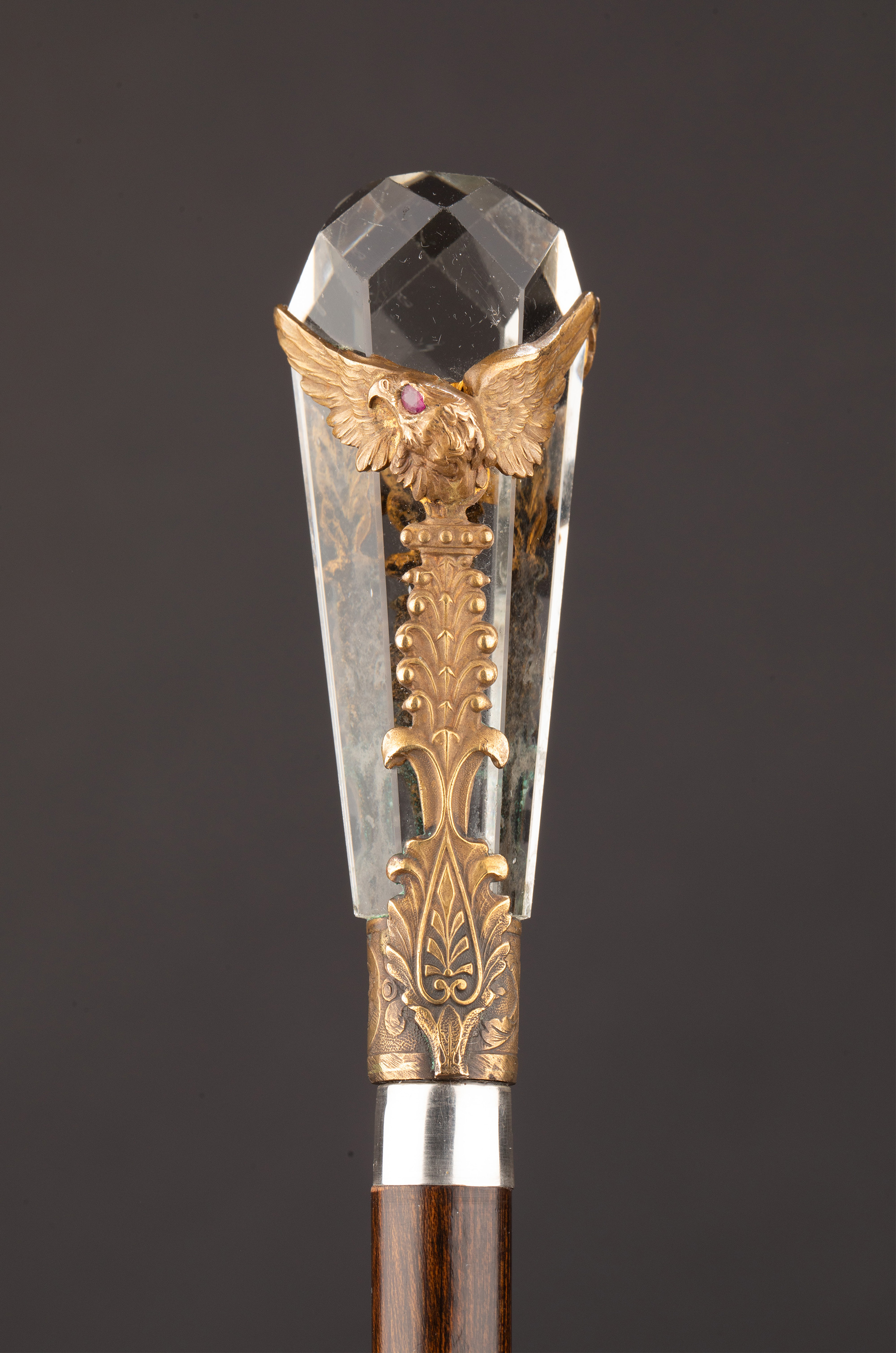 独角鹿西洋古董1890年代法国出品镀银精雕镶嵌红宝石双鹰纹主题水晶手柄硬木手杖