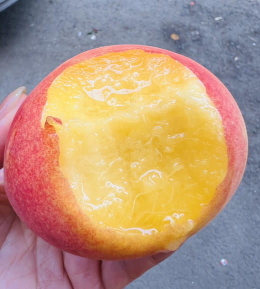 【进口】澳洲黄肉水蜜桃，可以撕皮哦，桃香浓郁，鲜甜多汁，口口回味。 商品图0