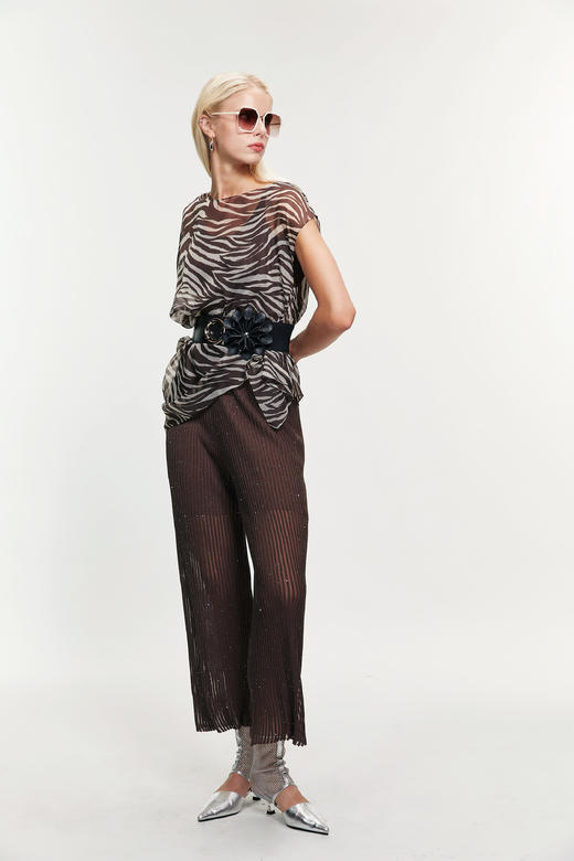 SAFICOO 不对称蝙蝠袖欧根纱衬衣 商品图3