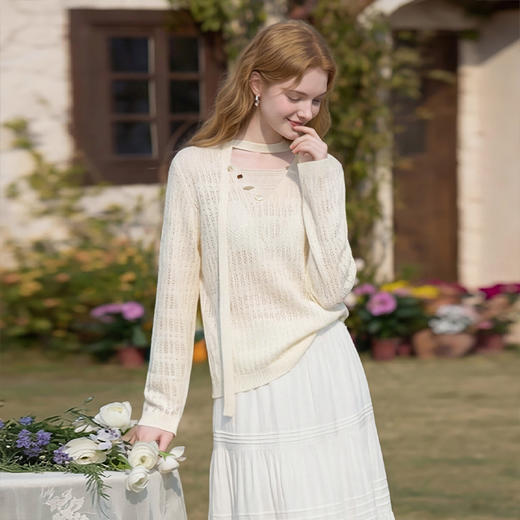 西遇法式慵懒镂空针织衫2026春薄款贝壳装饰休闲透气罩衫上衣H0060243 商品图3