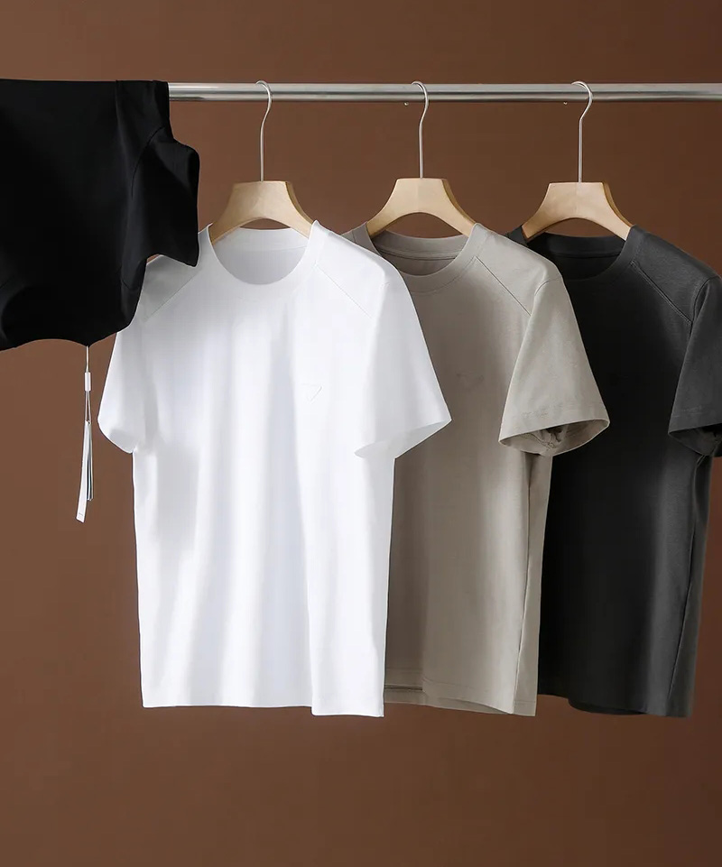 【yz-2605】男子新款夏日简约棉质休闲圆干短袖T恤！！