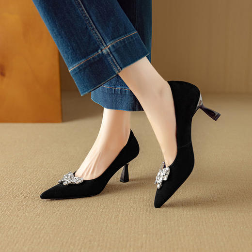法式尖头细跟高跟鞋新款真皮磨砂水钻气质配裙子通勤职业女鞋单鞋M6398 商品图3