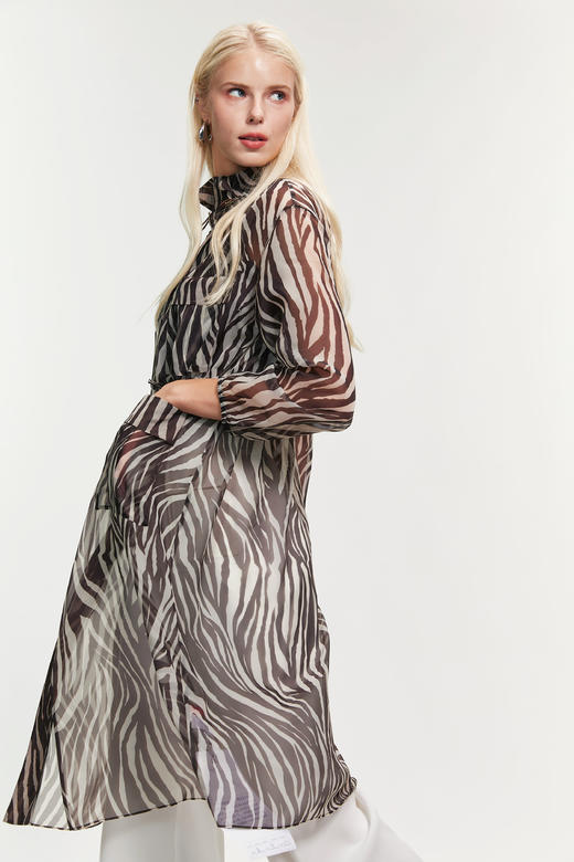 SAFICOO 斑马纹欧根纱收腰防晒风衣 商品图3