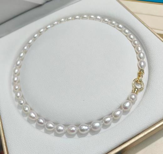 极光大米珠 8-9mm淡水珍珠项链 饱满亮泽 日常通勤 [发：73] 商品图1