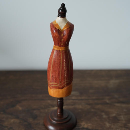 法国巴黎vintage手绘木质模特首饰架 商品图0