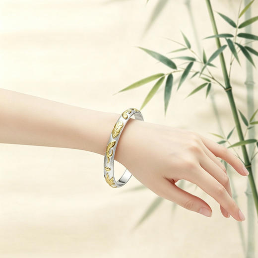 【宏艺珠宝】锦鲤戏莲·足银手串 商品图6