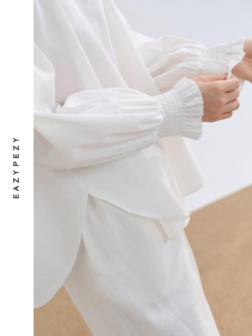 丝棉双宫圆领插肩宫廷衬衫 商品图1