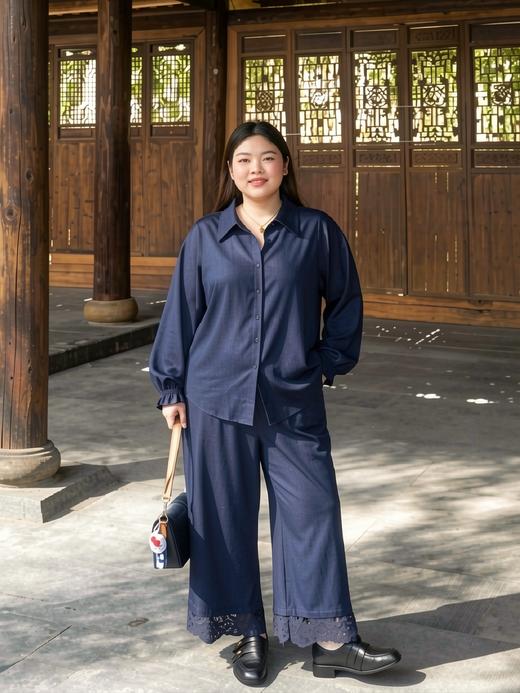 【群内福利】深蓝显瘦色【仿牛仔衬衫】垂顺、挺括！尖头翻领衬衫领，面料垂顺柔软，厚度适中，微弹，中长款，正码正拍，69%聚酯纤维25.7%粘纤5.3%氨纶 商品图0