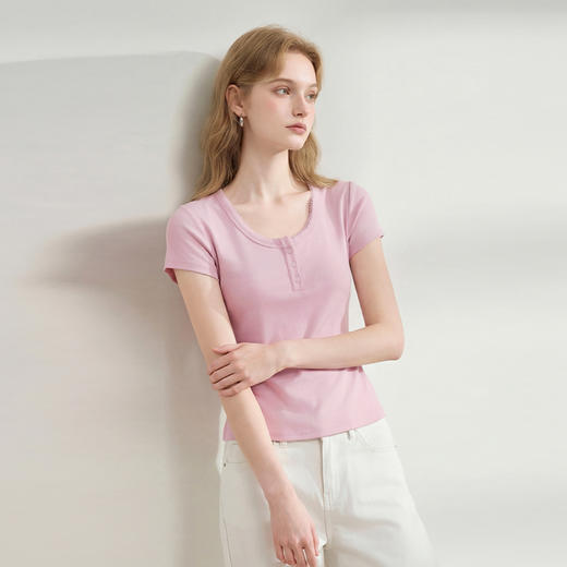 西遇简约韩系女夏季2026夏季新款修身纯欲辣妹U领短款打底上衣T恤H0060225 商品图3