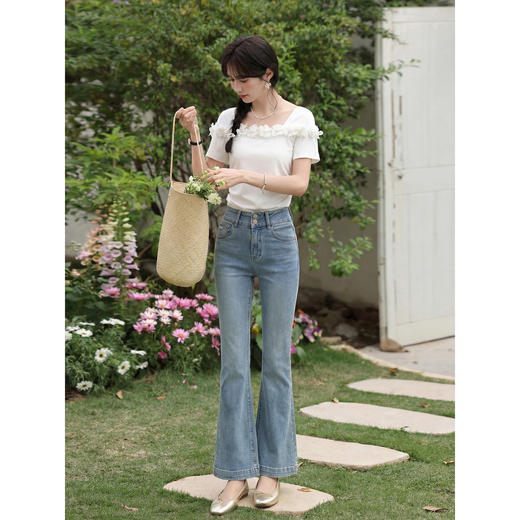 鹿向南【0405/20:00新品】蓝色微喇牛仔裤 商品图1