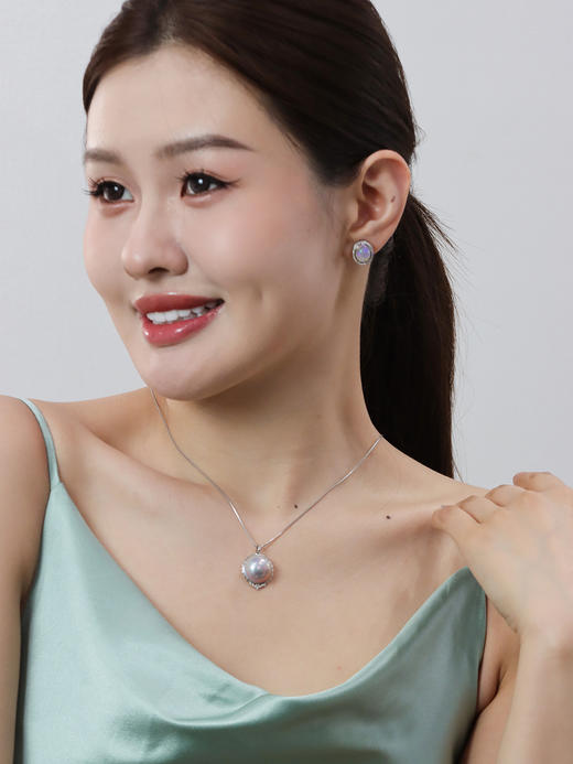 【日本溯源之旅】18k金银蓝马贝珍珠钻石吊坠 吊坠尺寸:约18*25mm钻石分数:0.04ct（展会产品拍下后不支持7天无理由退换货） 商品图3