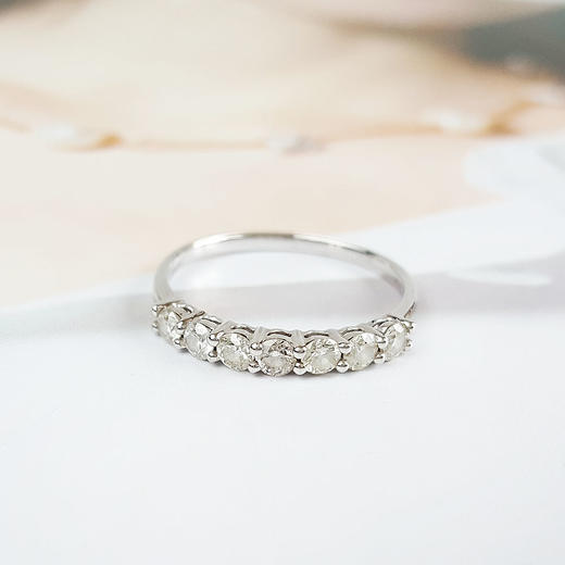 莱绅通灵PT950铂金时尚简约群镶0.50克拉钻石戒指14号（戒圈可改）120326NJS05 商品图4
