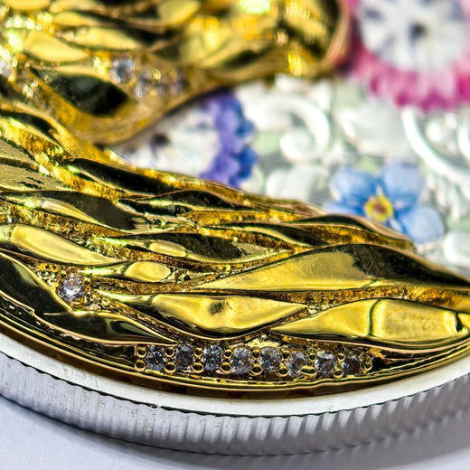 2026喀麦隆马年纪念币 3D立体金马颜值炸裂！带透明外罩、射灯包装盒证书 商品图7