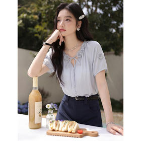 鹿向南【0405/20:00新品前1小时7折限量100件】蓝色花边短袖衬衫