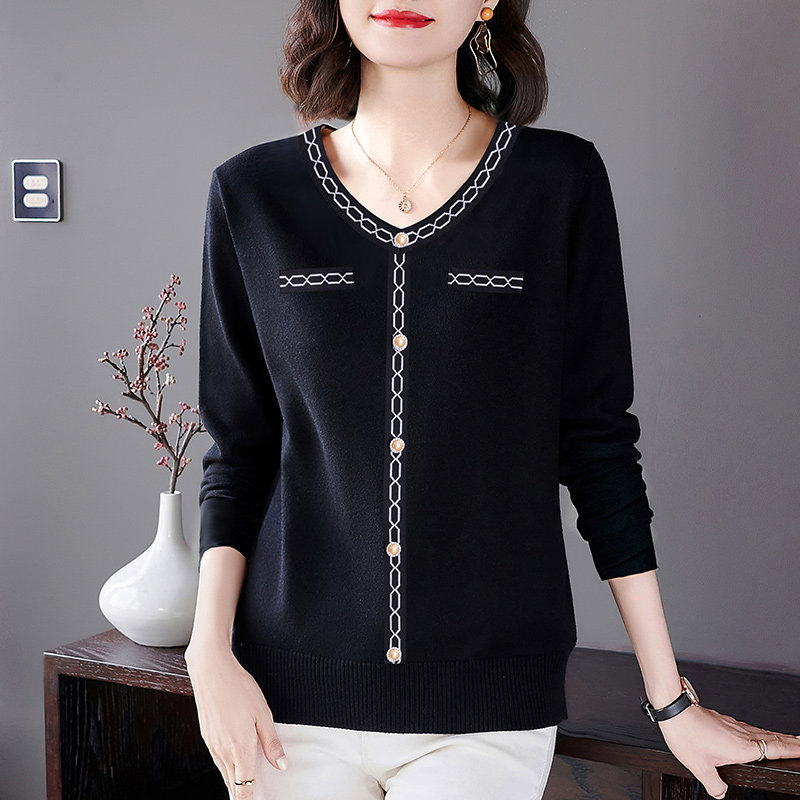 黑色长袖t恤女大码2026新款中年妈妈春装女士上衣外穿洋气打底衫