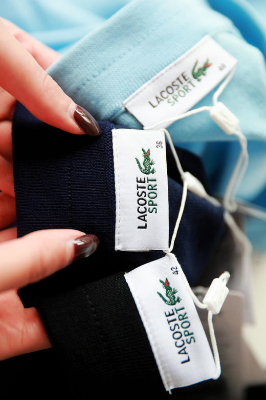 高尔夫针织衫，胸口小标工艺。刺绣设计条纹翻领气质PoloE040288 商品图1