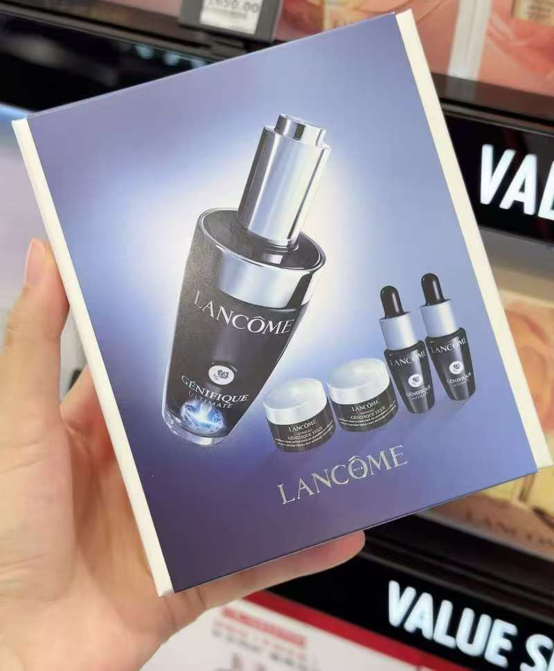 国柜礼盒！兰蔻肌底修护精华液礼盒 小黑瓶精华30ml+精华液7mlx2+眼霜5mlx2