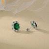 【香港周六福黄金钻石首饰】K铂金CNC彩宝钻石惊艳时光祖母绿耳钉 商品缩略图1
