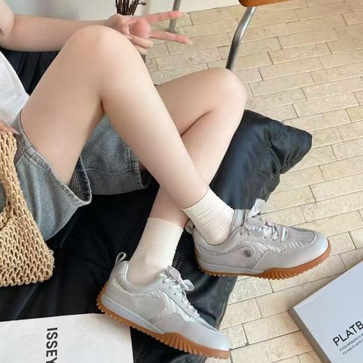 下单3-7天发货！Plat Base 芭蕾缎面德训鞋 经典鞋型搭配绸缎面料 丝绸鞋带优雅精致 走路带风不撞款 糯叽叽踩屎感 商品图6