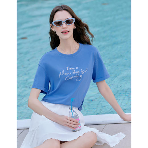 【百图lulu定制】【蕾丝字母T】 设计感  蕾丝字母  圆领  短袖T恤 商品图1