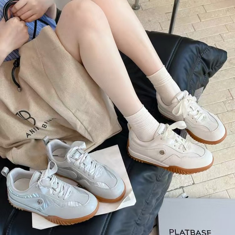 Plat Base 芭蕾缎面德训鞋 经典鞋型搭配绸缎面料 丝绸鞋带优雅精致 走路带风不撞款 糯叽叽踩屎感