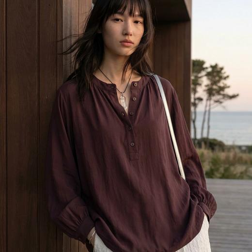 美茵凯琳·勃艮第红亚麻混纺阔版衬衫 | 时髦松弛感，春日氛围满满，时刻保持优雅体面! 商品图0