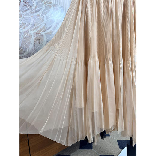 【贝拉推荐】犹抱琵琶 巨美巨仙的纱裙！真丝混纺不规则 压褶长半裙 巨幅摆飘无比逸款 仙女们必入款！ 商品图7