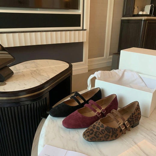 三色复古双带内增高玛丽珍小跟鞋 商品图1