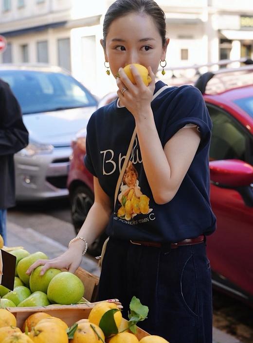 充满柠檬香气的南法假日元气满满柠檬T恤 商品图0