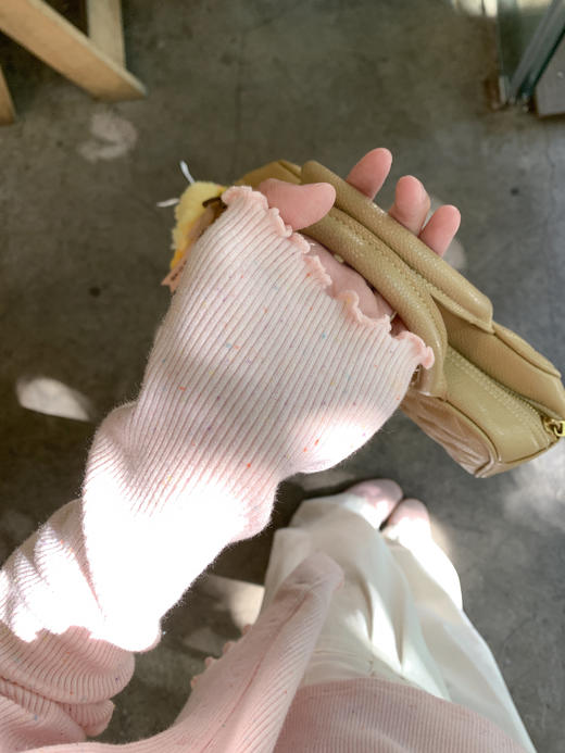 <曾小咸推荐>4.3现货秒杀 ！微信超特价！韩系针织开衫+吊带套装 日常219.99 立减130 秒杀89.99！！ 商品图5