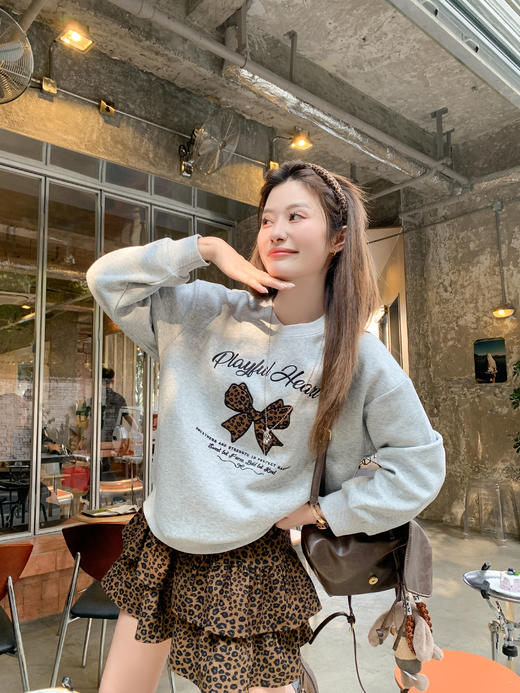 <曾小咸推荐>4.3现货秒杀 ！微信超特价！韩系豹纹蝴蝶结卫衣 日常179.99 立减90 秒杀69.99！！豹纹百褶半身裙 日常159.99 立减100 秒杀59.99！！ 商品图7