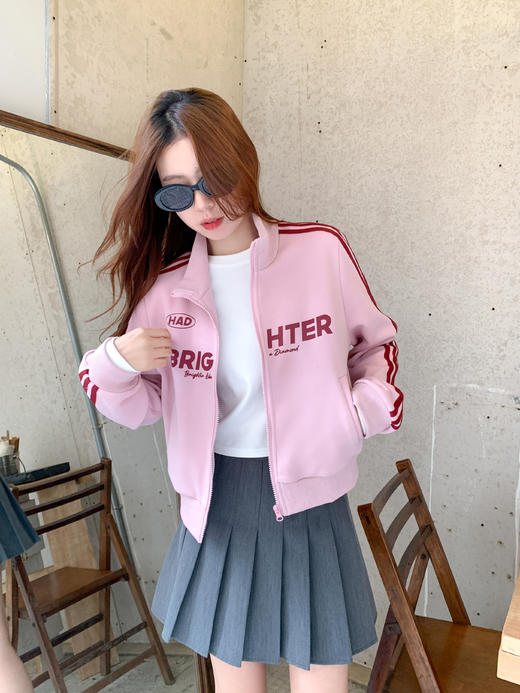 <曾小咸推荐>4.3现货秒杀 ！微信超特价！韩系字母印花拉链外套 日常219.99 立减130 秒杀89.99！！ 商品图7